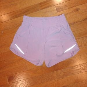 Lululemon Hotty Hot Short 4"